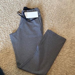 Lululemon on the fly pant nwt